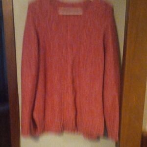 Elegant Red Crew Neck Sweater. Large